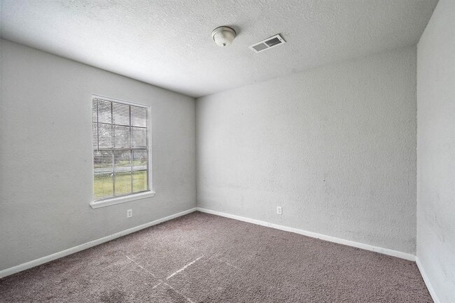 Building Photo - 3316 Texas Ave