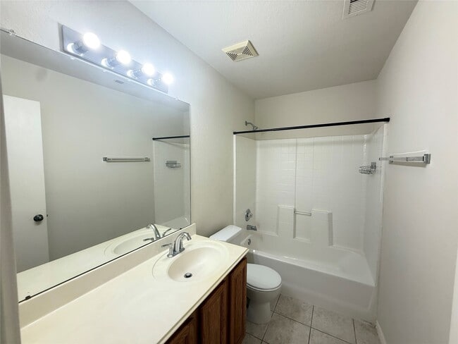 Building Photo - 5714 Onia Ln