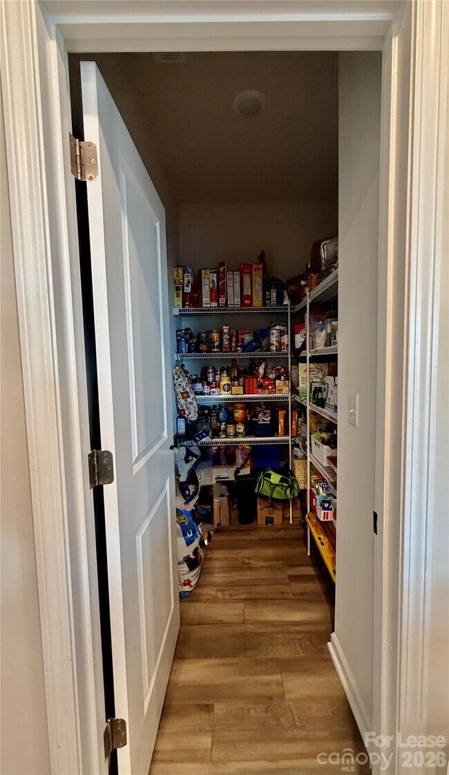 Building Photo - 4540 Potters Wheel Dr