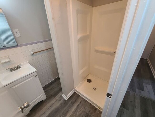 Building Photo - COMING SOON: Beautiful 4BR 2.5BA Home w/ Renovated Kitchen • Granite & Stainless • Garage Parking...