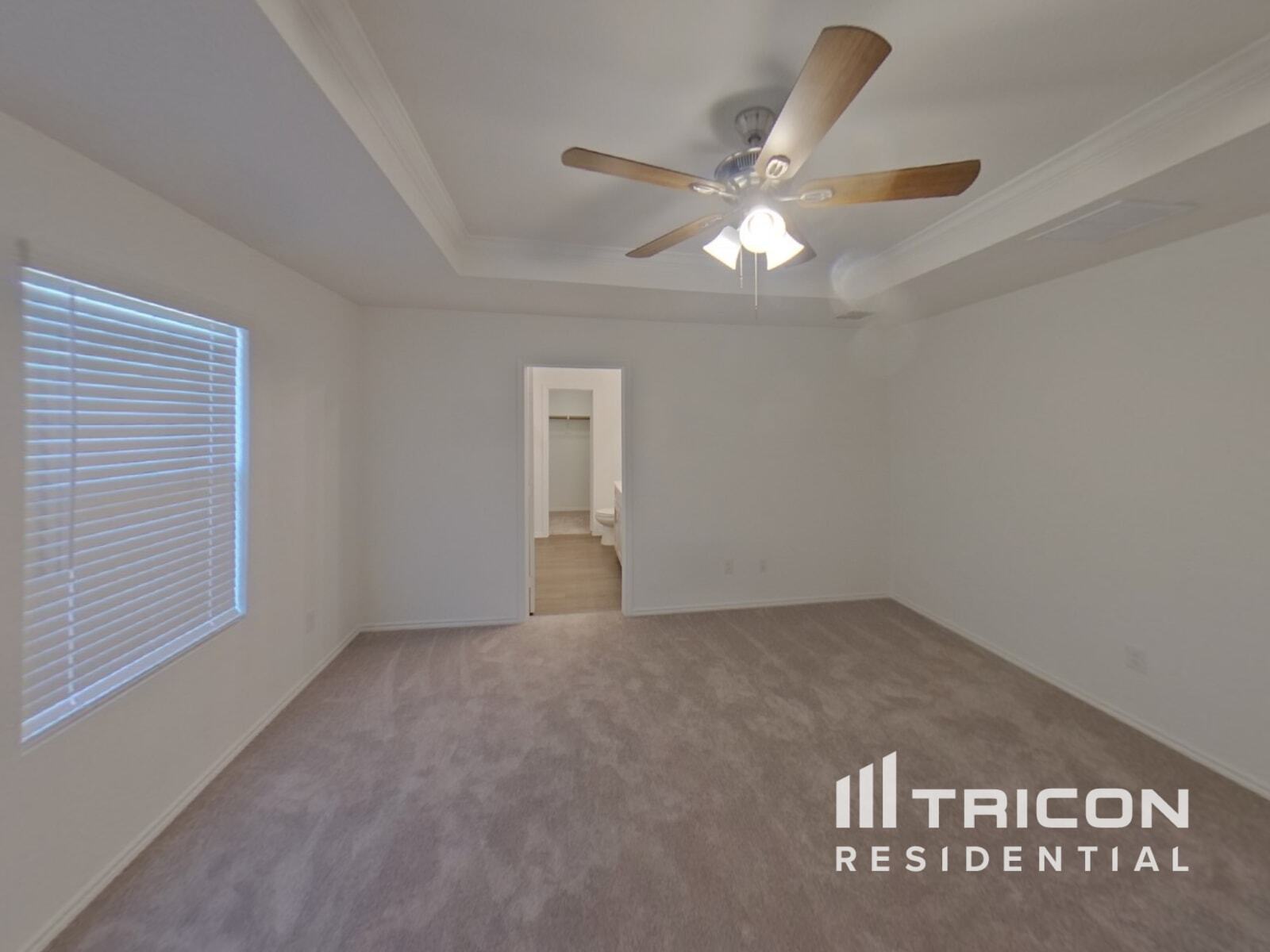 Building Photo - 2415 Carlow Ln