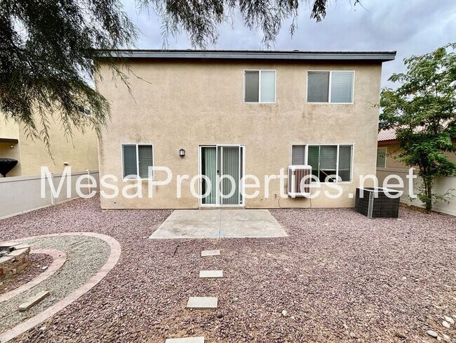 Building Photo - 16677 Desert Lily St