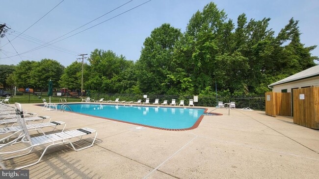 Building Photo - 11150 Rock Garden Dr