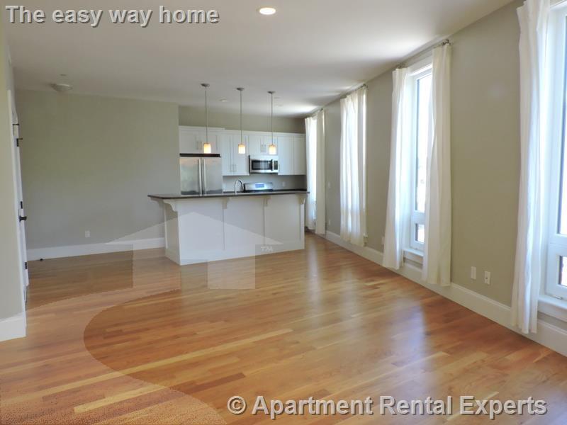 Building Photo - 168 Hampshire St