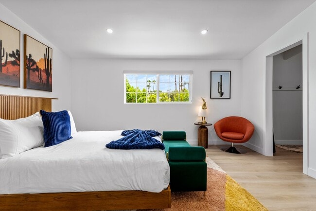 Building Photo - Stunning Desert Contemporary Home in Sunrise Park (Monthly Only - No Long Term)