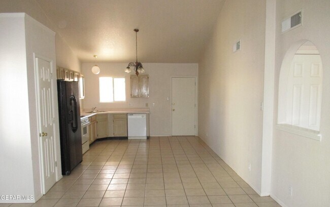 Building Photo - 7329 Desierto Rico Ave
