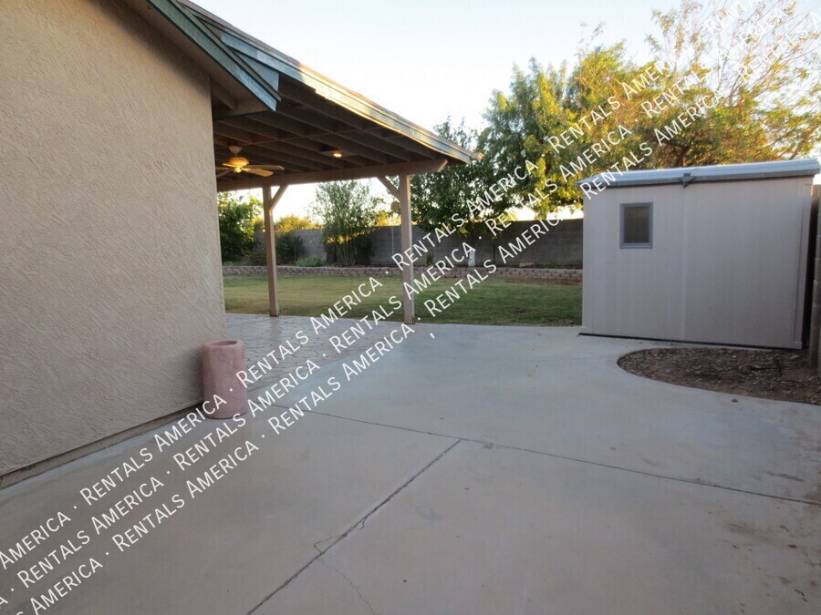 Building Photo - 10831 E Contessa St