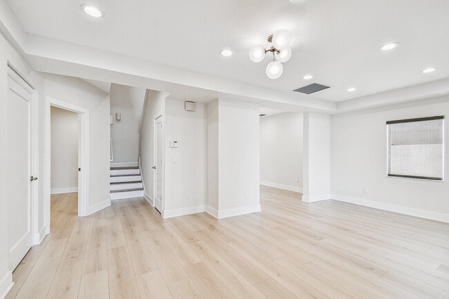 Building Photo - 24 Adalia Ave