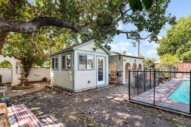 Building Photo - 11074 Emelita St