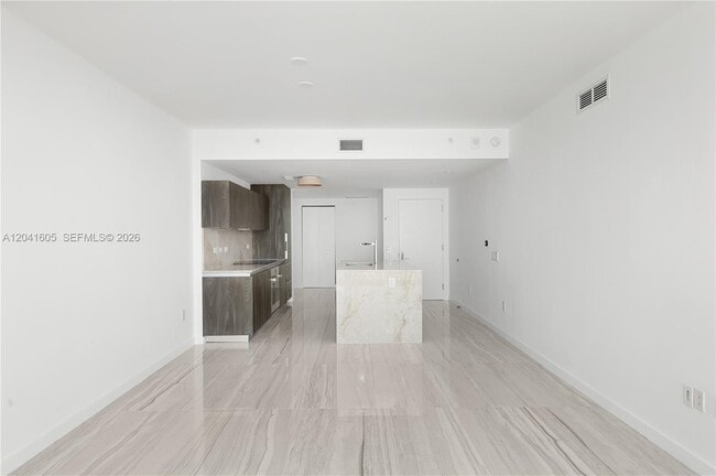 Building Photo - 3131 NE 7th Ave