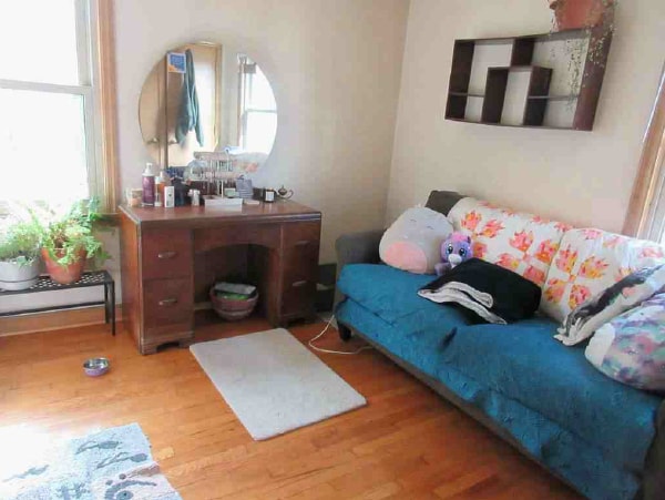 Bed 2 - 805 W Harris St