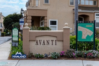 Building Photo - 7110 Calabria Ct