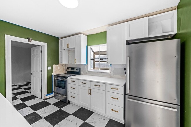 Building Photo - 4514 9th Ave N