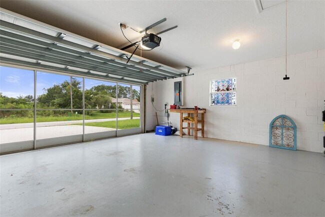 Building Photo - 46 Fenwood Ln