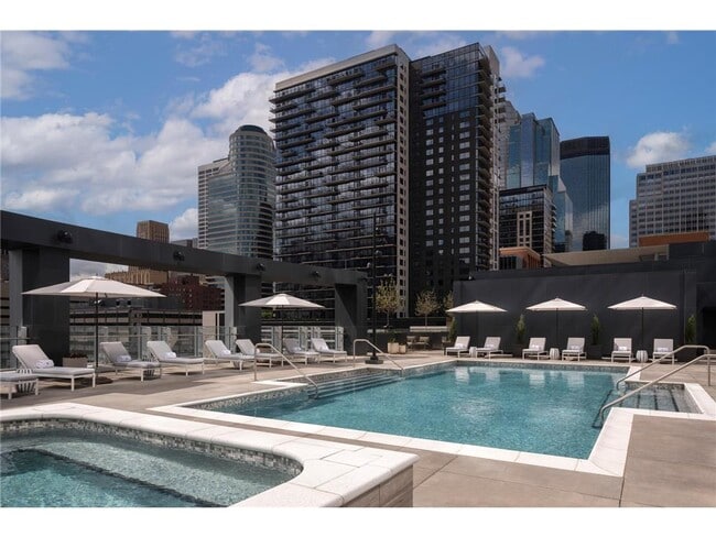 Building Photo - 255 Hennepin Ave