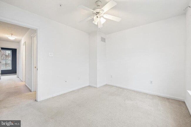 Building Photo - 206 Toddson Ln