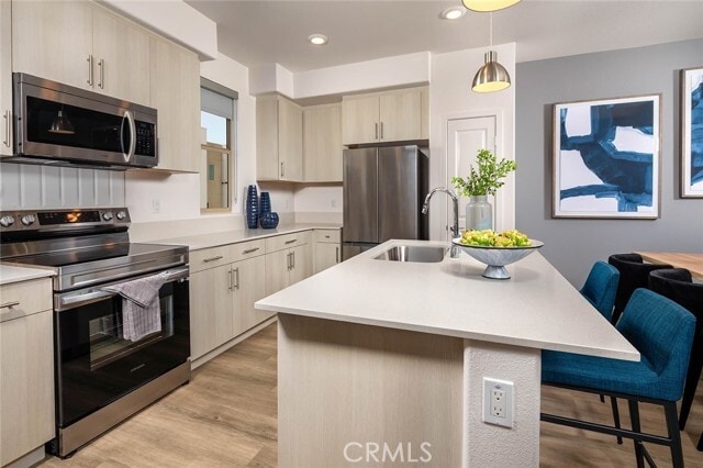 Building Photo - 27867 Brooks Dr