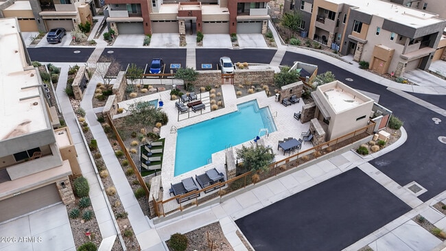 Building Photo - 11673 N 136th St