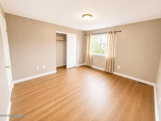 Building Photo - 1156 Sawmill Rd