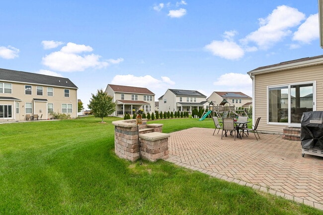 Building Photo - 4319 Silver Bell Ct