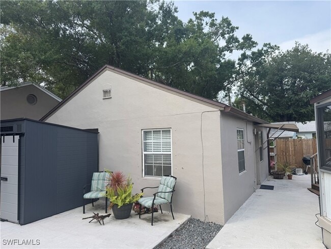 Building Photo - 2060 Bayside Pkwy