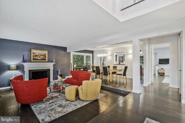 Building Photo - 9801 Burke Pond Ln