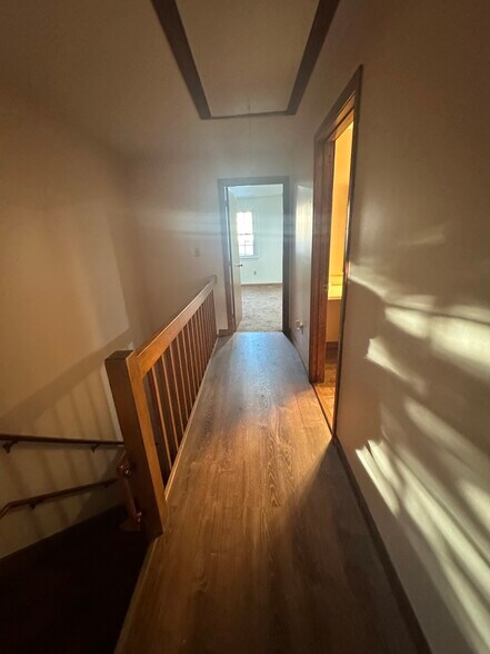 Building Photo - 45 Fox Meadow Rd