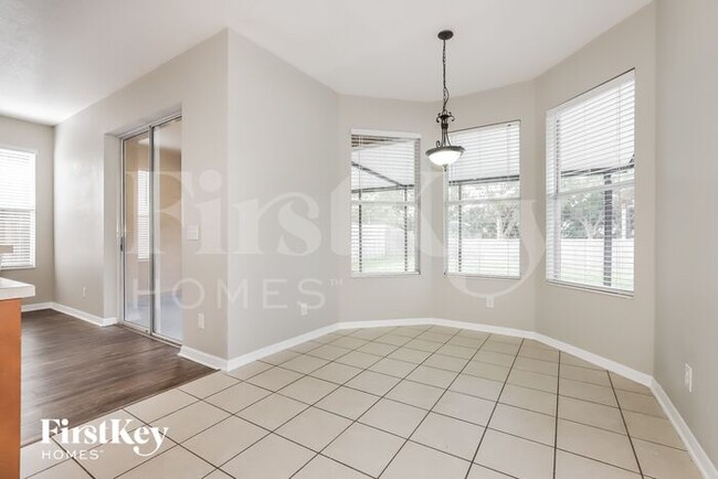 Building Photo - 8636 Sandy Plains Dr