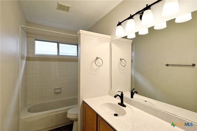 Building Photo - 1180 Berry Creek Dr
