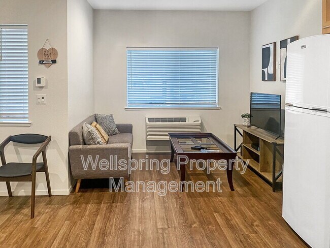 Building Photo - 1745 Eldena Way