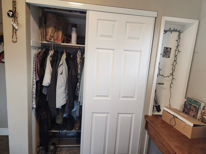 Building Photo - 5700 Cibola Way