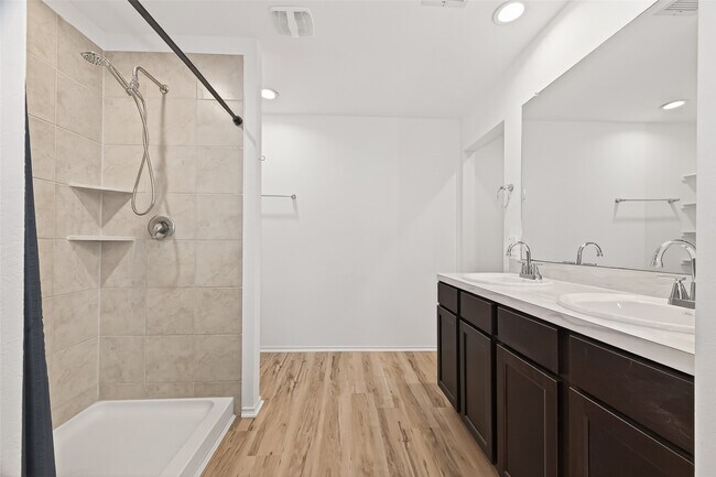 Building Photo - 21522 Violet Rdg Rd