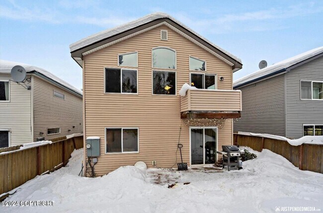 Building Photo - 10855 Refuge Cir