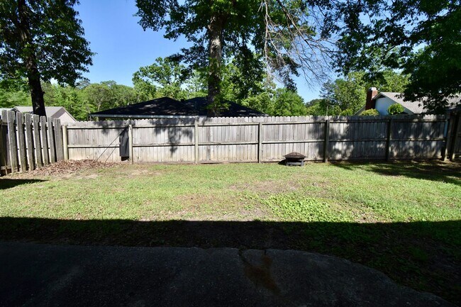 Building Photo - 2 Bedroom, 2 Bath Unit in Ruston