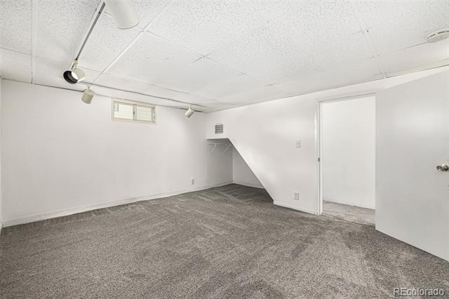 Building Photo - 1409 S Clermont St