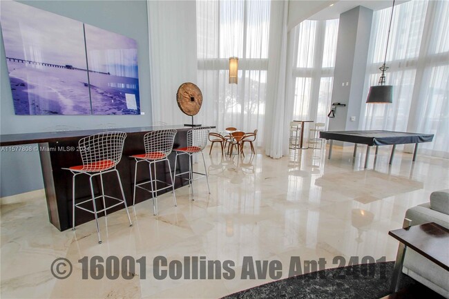 Building Photo - 16001 Collins Ave