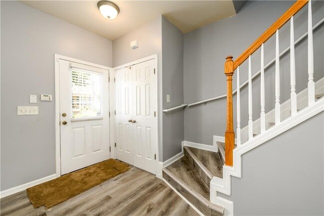 Building Photo - 1044 Prestwyck Ct