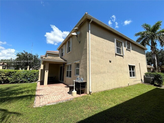 Building Photo - 7828 Parsons Pine Dr
