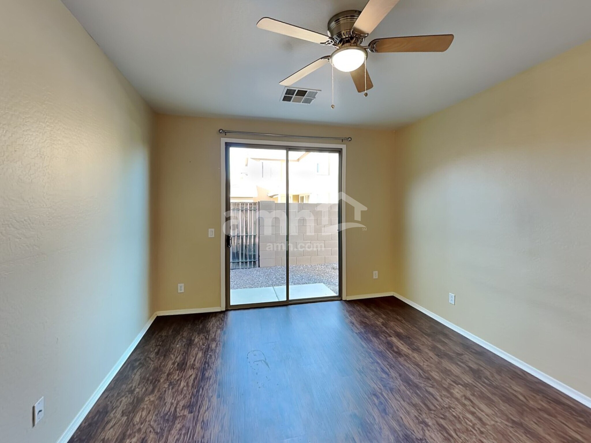 Building Photo - 3716 E Waite Ln