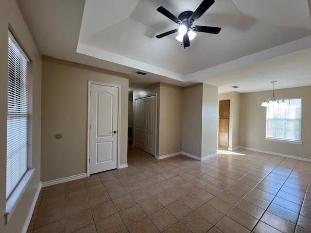 Building Photo - 1001 E Travis St