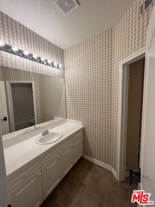 Building Photo - 4566 Via Del Rancho