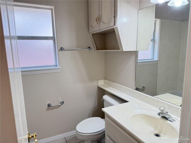 Building Photo - 3707 San Gerardo St