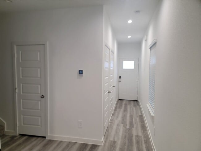 Building Photo - 2819 Milton Ldg Ln