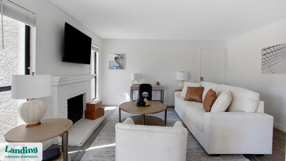 Building Photo - 5272 Tamarus St