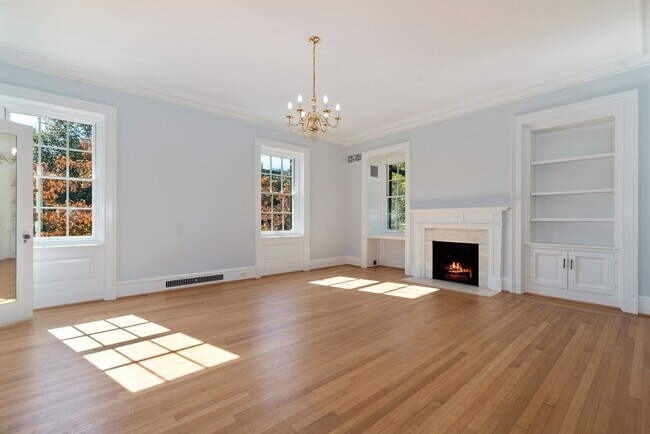 Building Photo - 3003 Massachusetts Ave NW