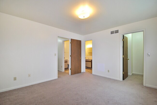 The View Apartments And Townhomes Portage Mi Apartment Finder The View Apartments And Townhomes Portage Mi Apartment Finder