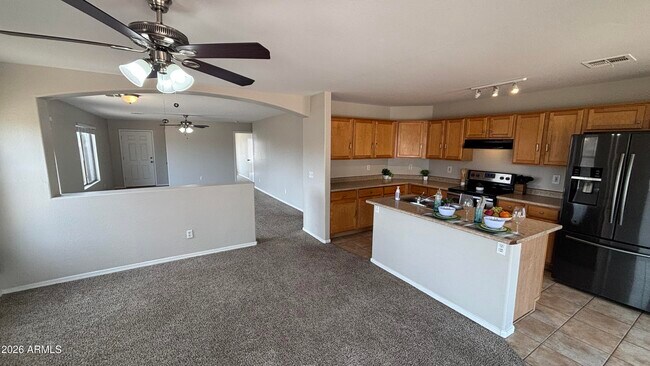 Building Photo - 15070 N 150th Ln