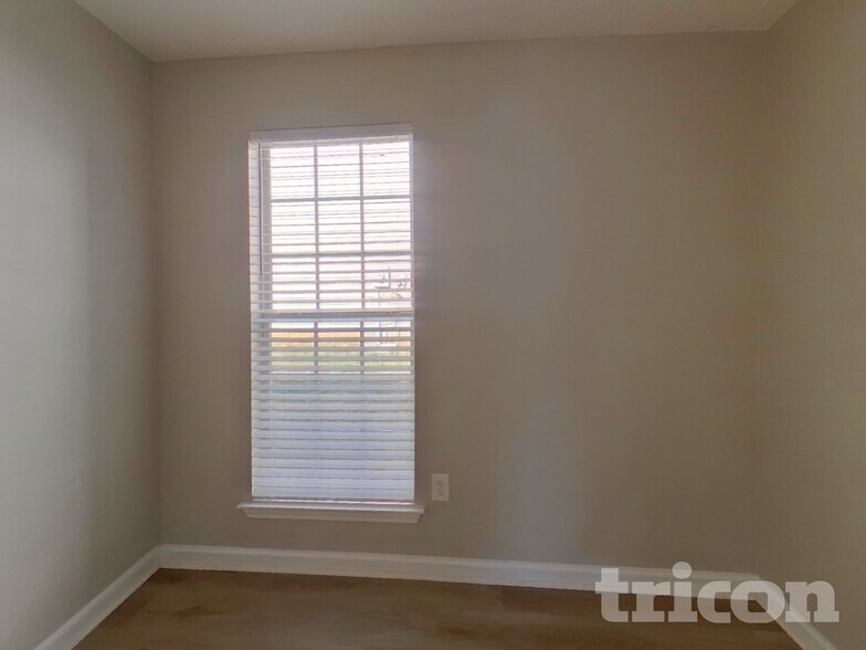 Building Photo - 4059 Angels Dr