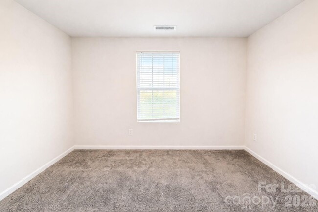 Building Photo - 193 Brentwood Dr