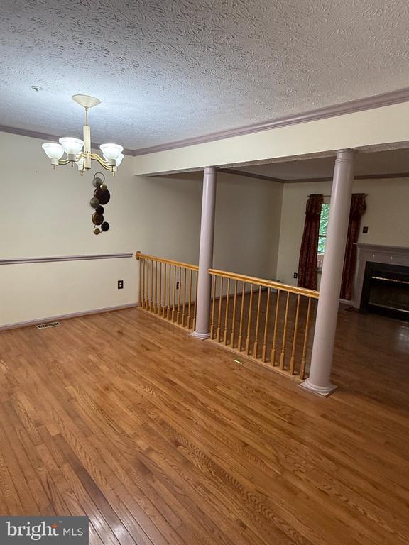 Building Photo - 9324 Daly Ct